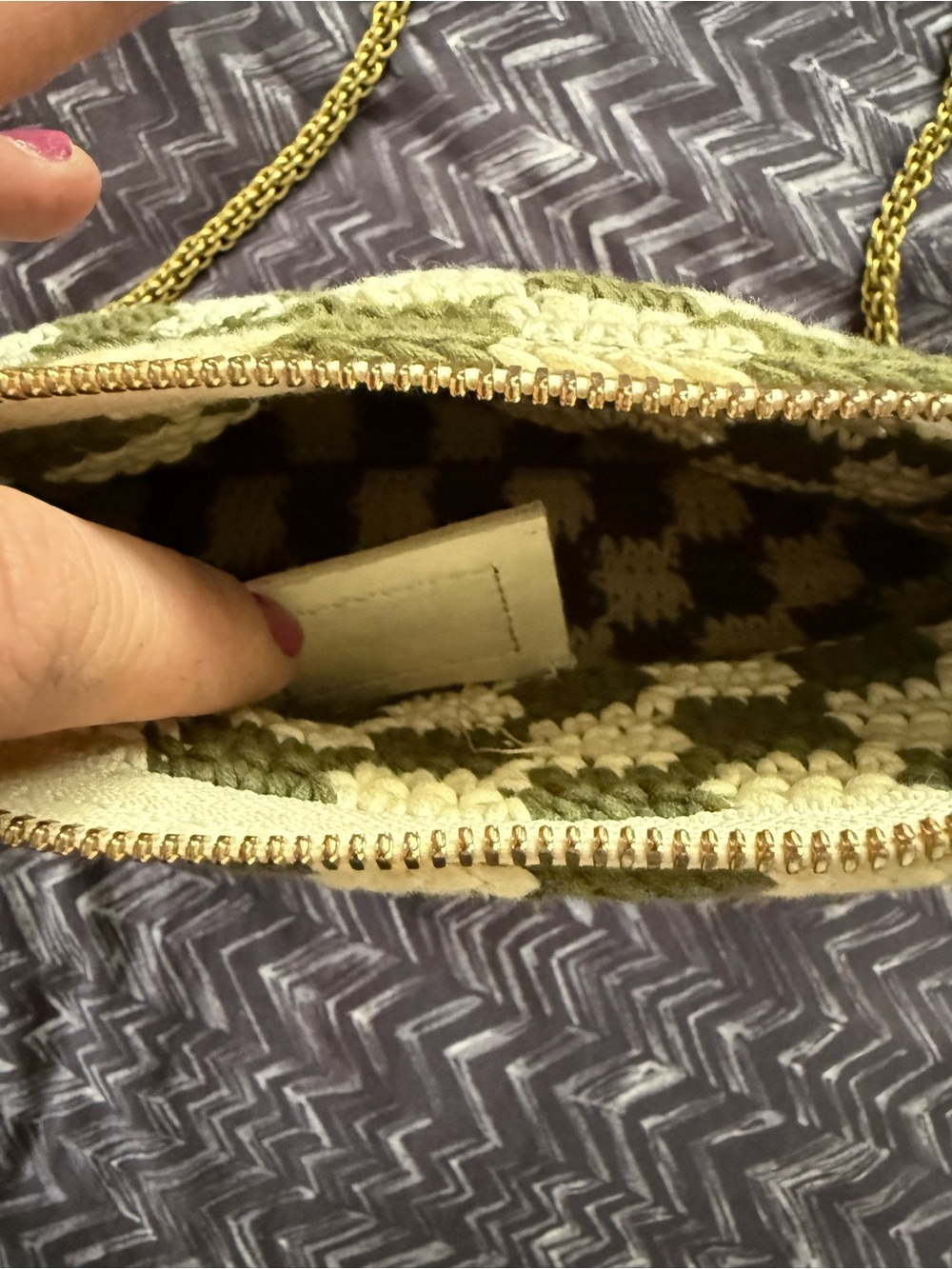Clare V checkered flat clutch and strap - Picture 7 of 8